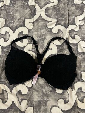 Savage X Fenty Black Lace Push-Up Bra with Front Clasp
